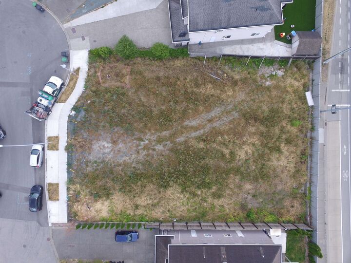 Property Photo: 6220 175B Street BC V3S 0P9