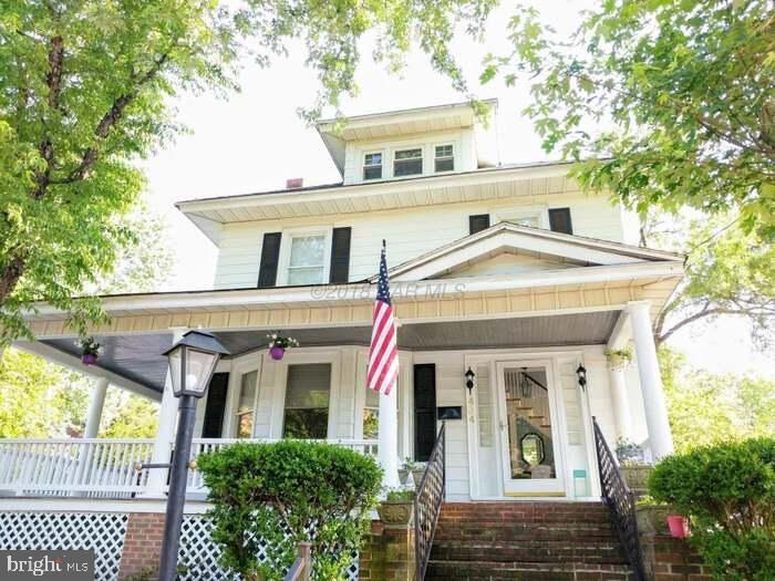 Property Photo: 404 Pennsylvania Avenue MD 21801