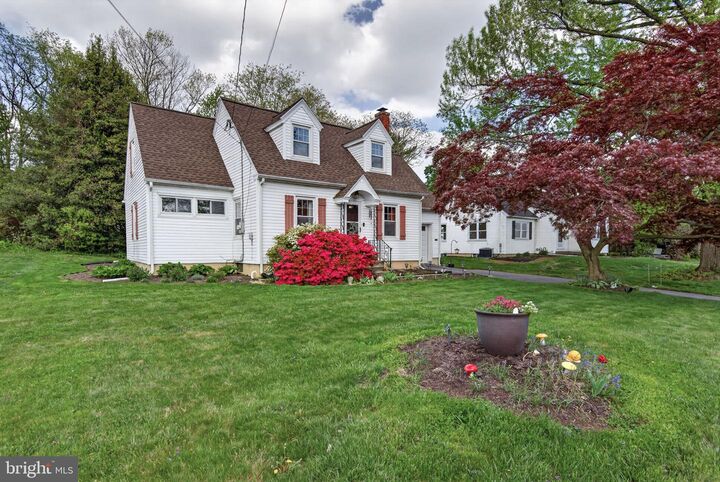 Property Photo:  47 Wabank Road  PA 17551 