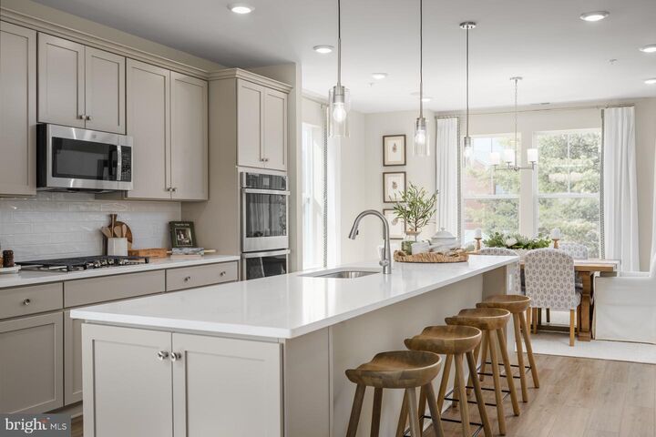 Property Photo:  19574 Village Walk Drive  MD 20886 