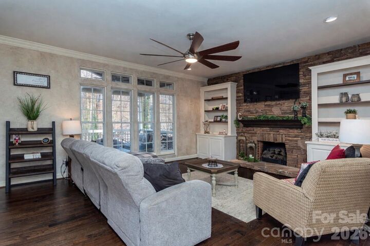Property Photo: 130 Haddington Place NC 28115