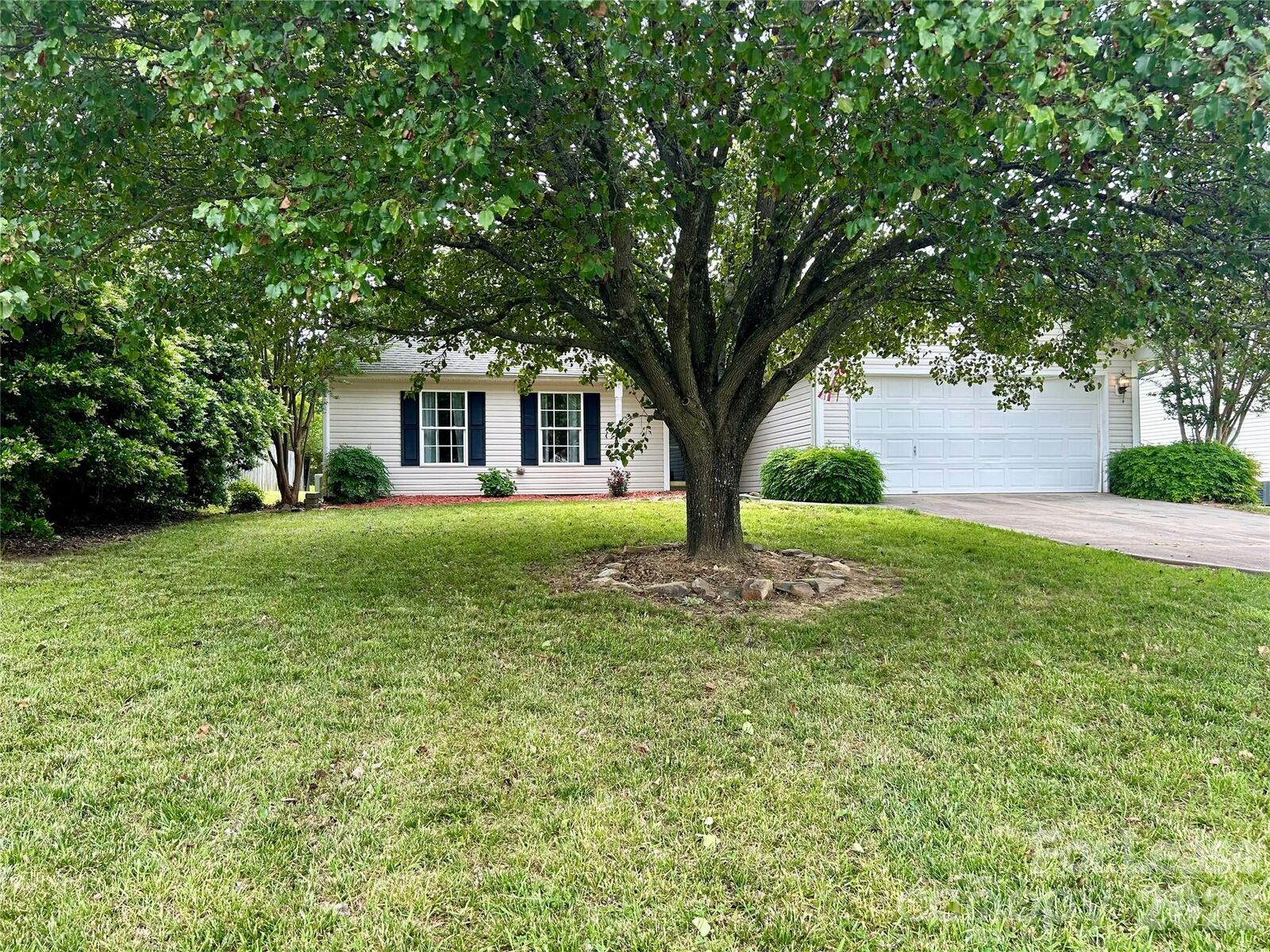 Property Photo:  3005 Brekonridge Centre Drive  NC 28110 