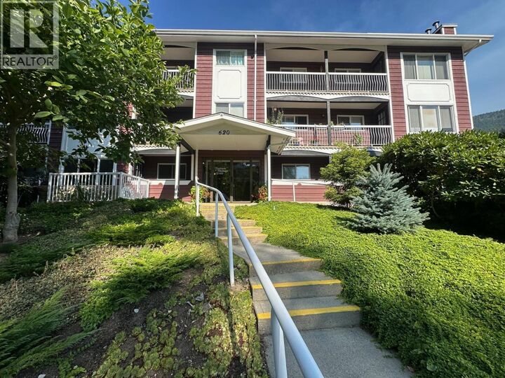Property Photo: 620 Second Street 105 BC V1L 2L8