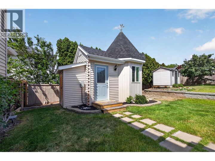 Property Photo: 3604 Lever Court BC V0H 1X2