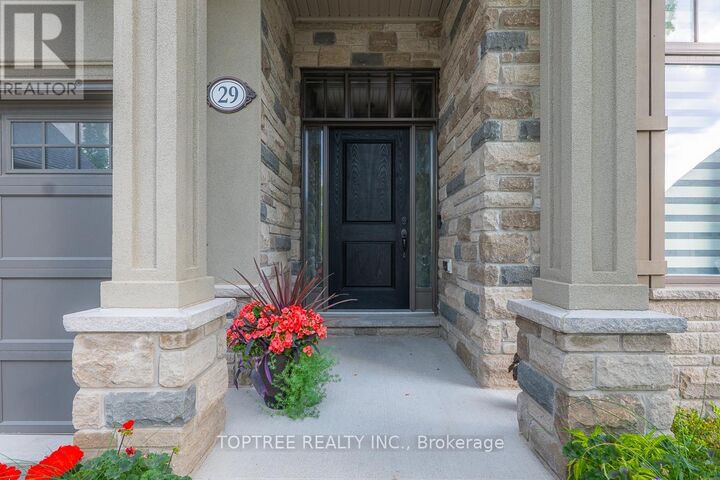 Property Photo: 2290 Torrey Pines Way 29 ON N6G 0N9