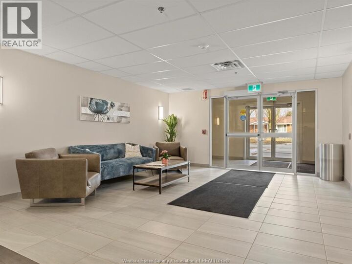 Property Photo:  22 Victor Street 509  ON N8M 1J7 
