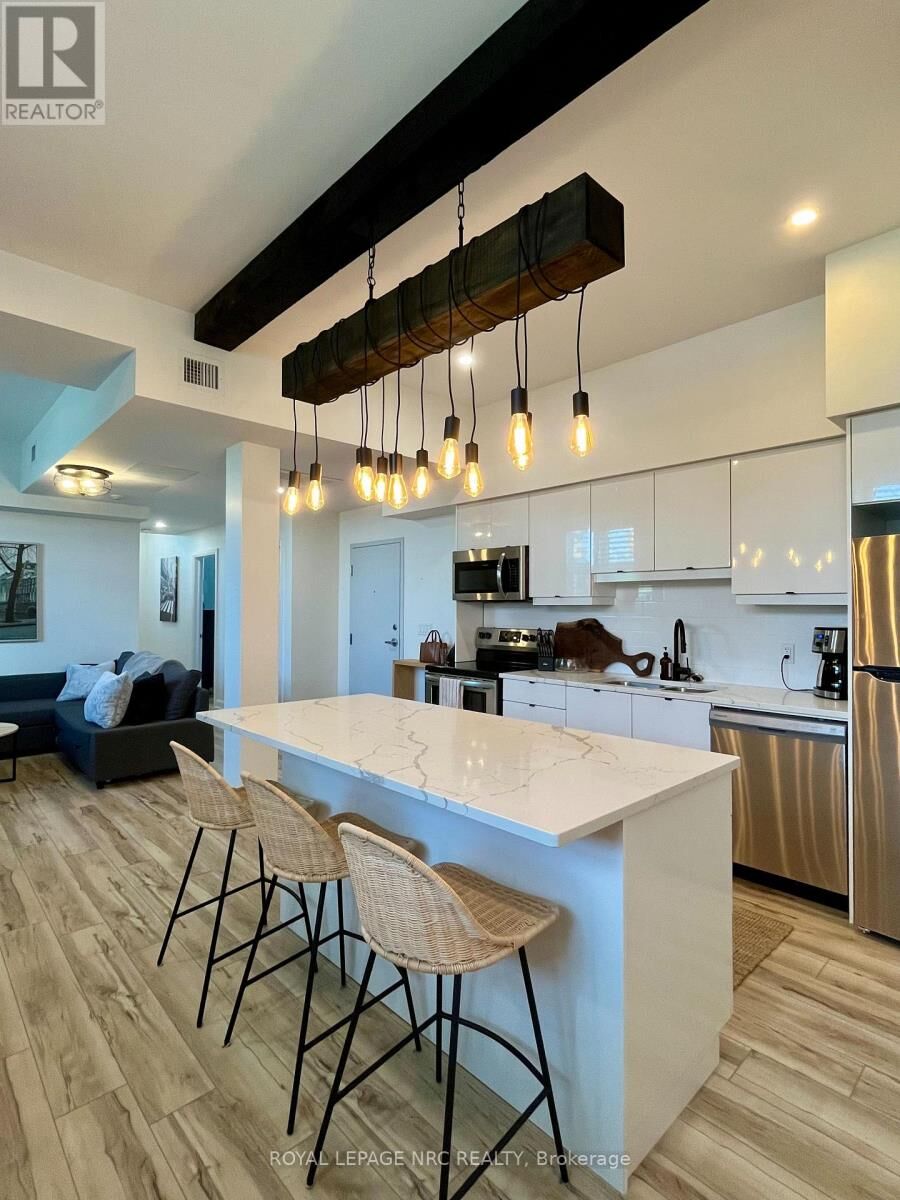 Property Photo:  405 Merritt Street 7  ON L2P 1P5 