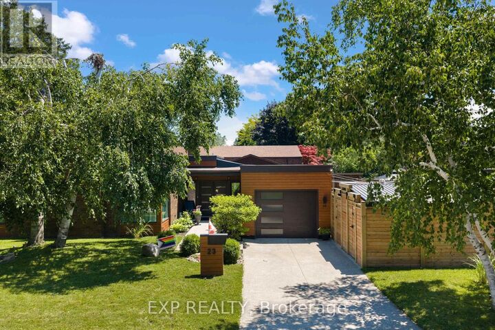 Property Photo:  23 The Cedars Street  ON L2M 6M9 