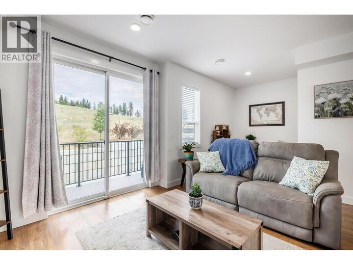 Property Photo: 12075 Oceola Road 7 BC V4V 0A7