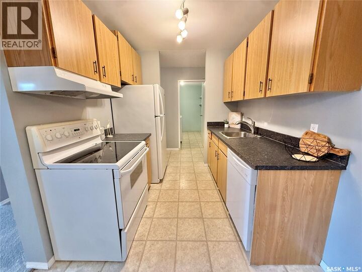 Property Photo:  627 510 Prairie Avenue  SK S7N 2V4 