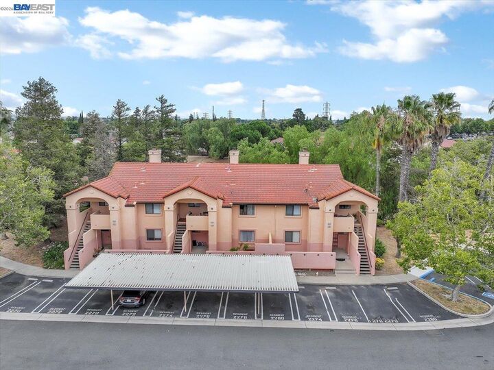 Property Photo:  2280 Renwick Ln  CA 94509 