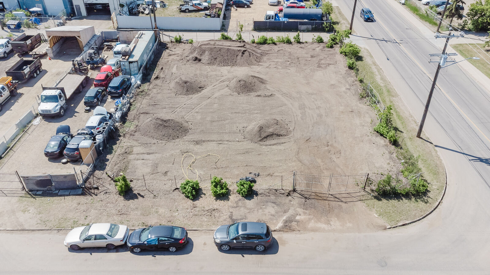 Property Photo:  129 Avenue NW  AB T5A 0A3 