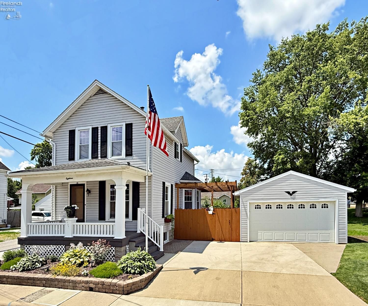 Property Photo:  18 Maple Street  OH 44883 
