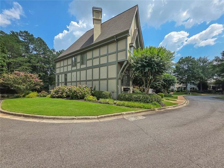 Property Photo:  264 Summerour Vale  GA 30097 