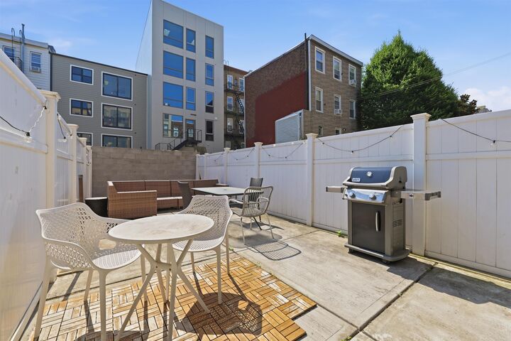 Property Photo:  529 Jefferson St 2  NJ 07030 
