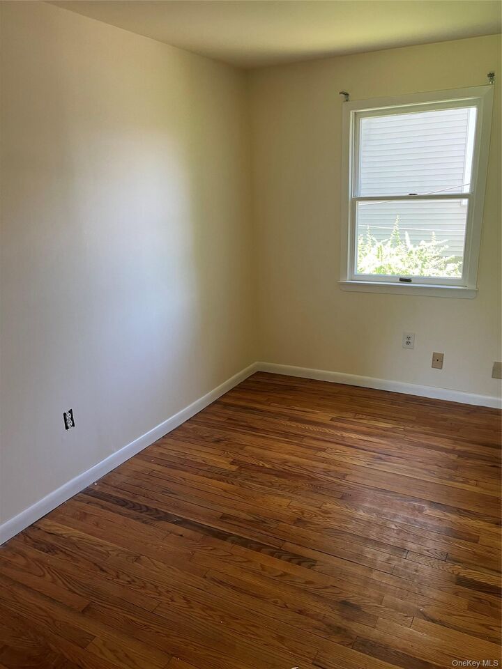 Property Photo:  45 S Middletown Road  NY 10965 