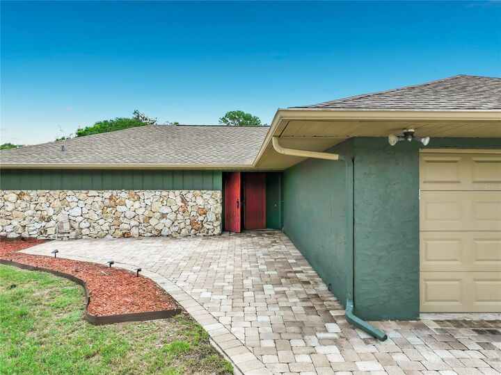 Property Photo:  6193 Valerian Boulevard  FL 32819 