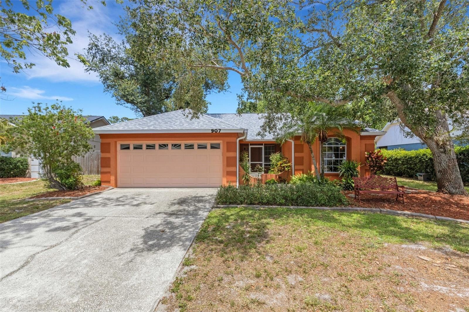 Property Photo:  907 50th Street E  FL 34208 