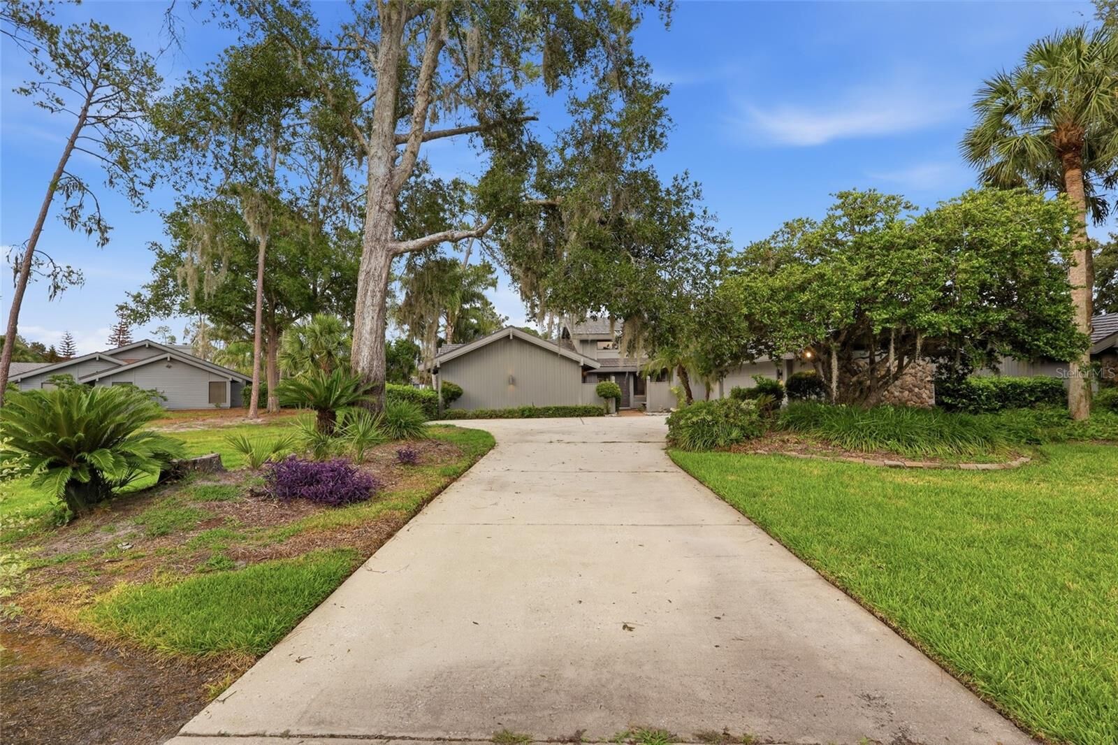 Property Photo:  5434 Kemkerry Road  FL 33543 