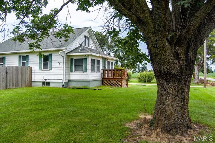 Property Photo:  6015 State Route 4  IL 62258 