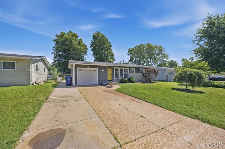 Property Photo: 1045 Florland Drive MO 63031