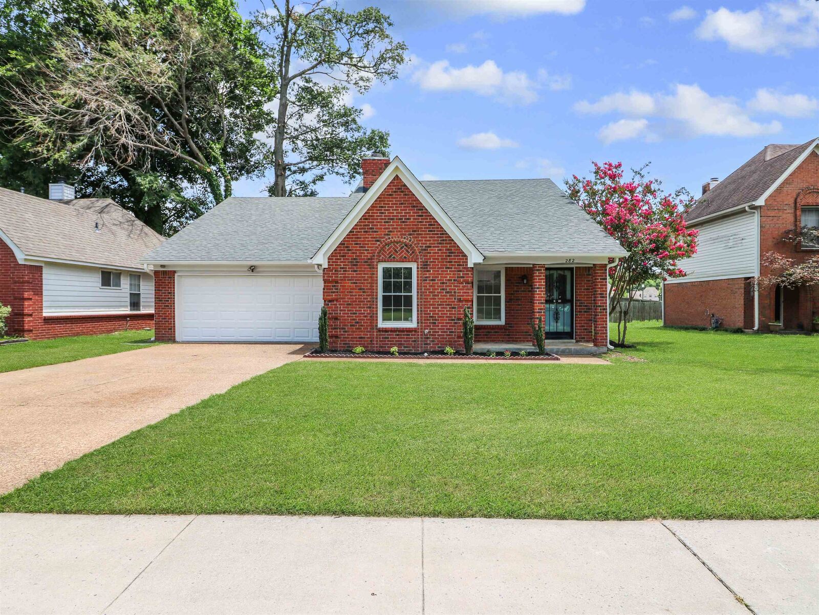 Property Photo:  282 Bendigo Dr  TN 38018 