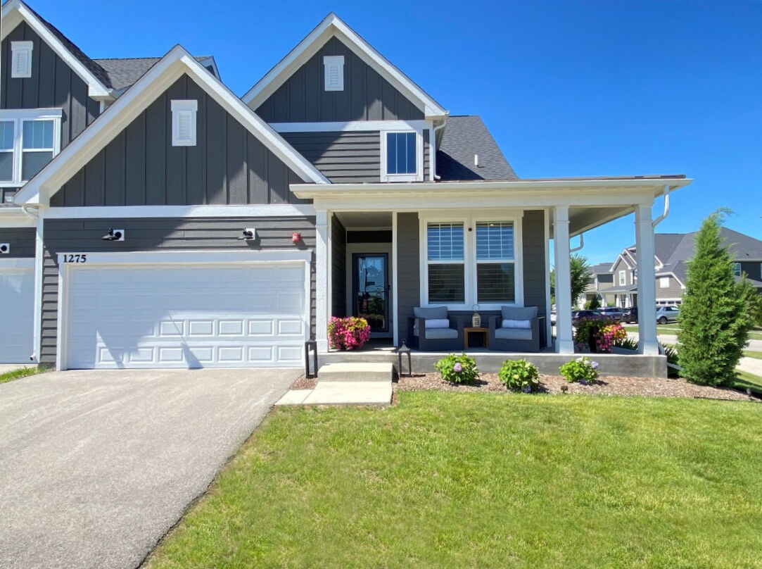 Property Photo:  1275 Josiah Road  IL 60563 
