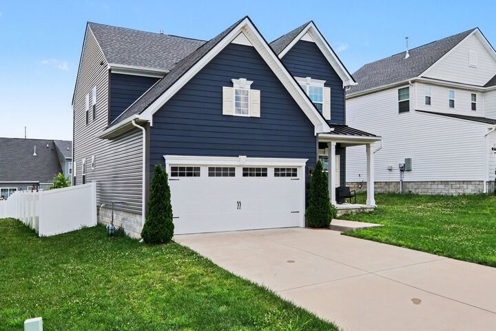 Property Photo:  809 Mill Tree Court  TN 37167 