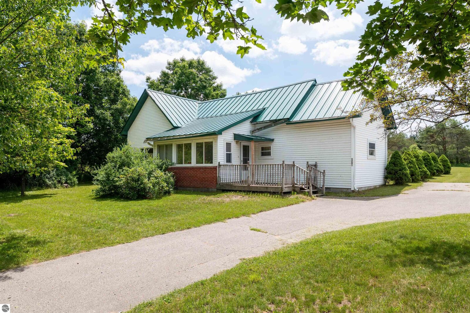 Property Photo:  5201 W 14 Road  MI 49668 