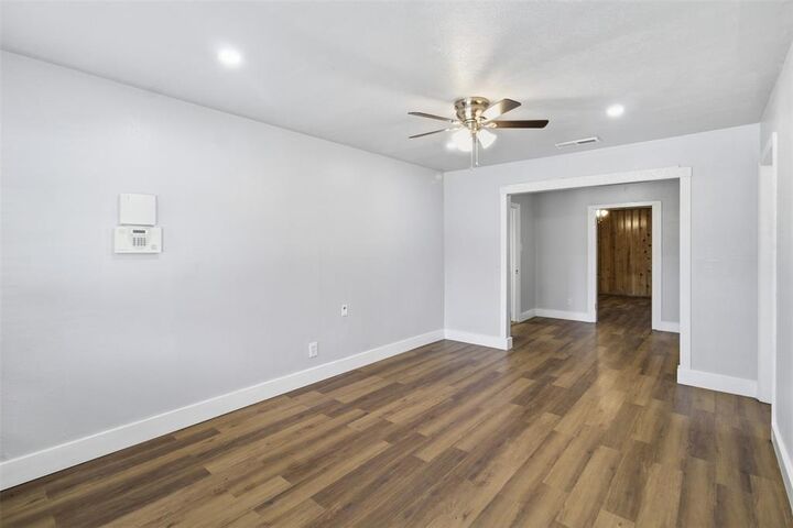 Property Photo: 3015 Anzio Drive TX 75224