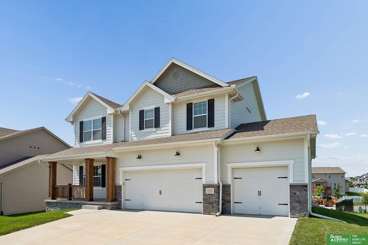Property Photo:  11021 Cove Hollow Drive  NE 68046 