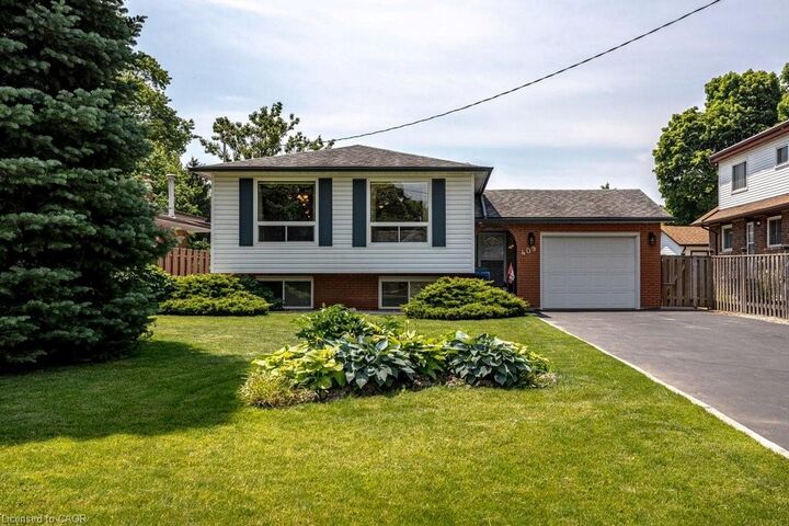 Photo de la propriété: 409 Mohawk Road W ON L9C 1W5