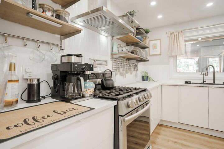 Property Photo:  47 Birch Road  AB T9H 1J6 