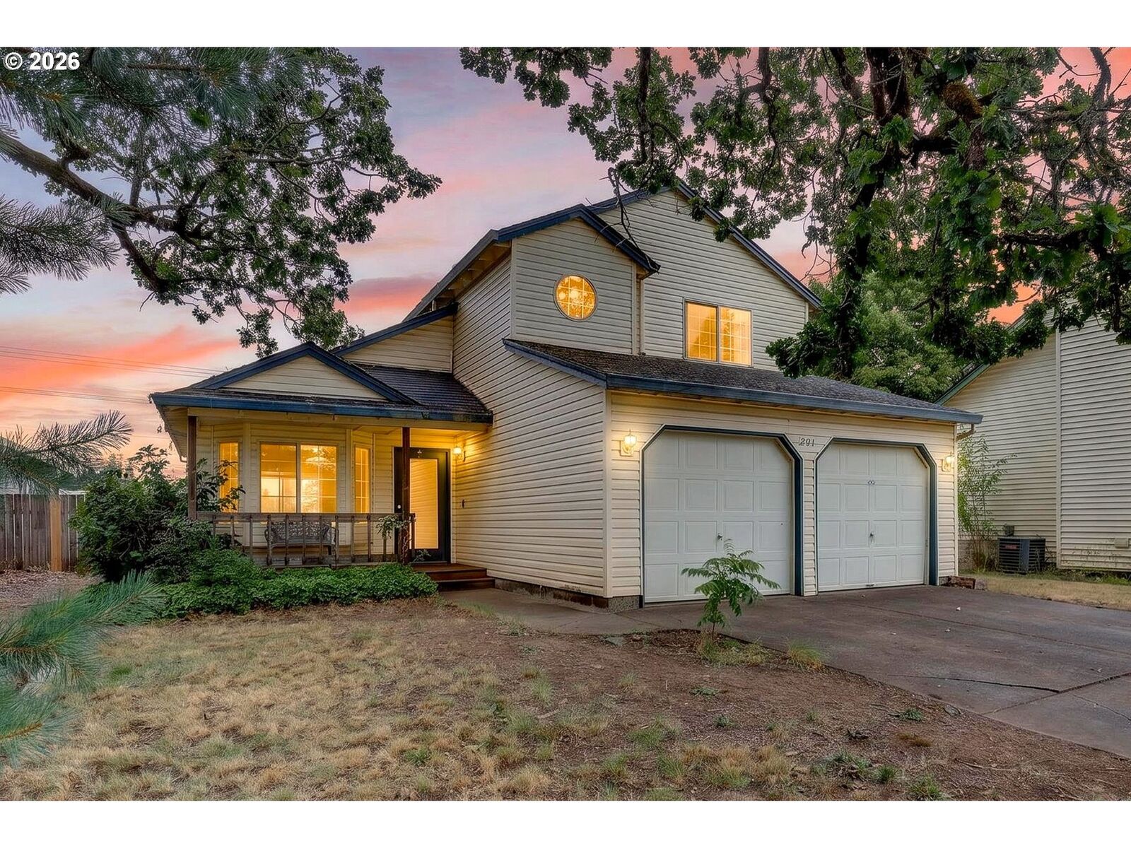 Property Photo:  2911 22nd Pl  OR 97116 