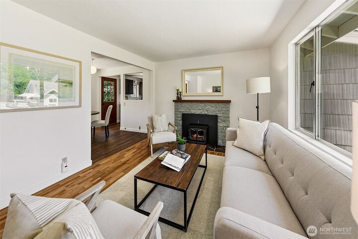 Property Photo: 8910 217th Street SW WA 98026