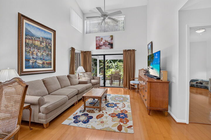 Property Photo: 21692 Cromwell Circle FL 33486