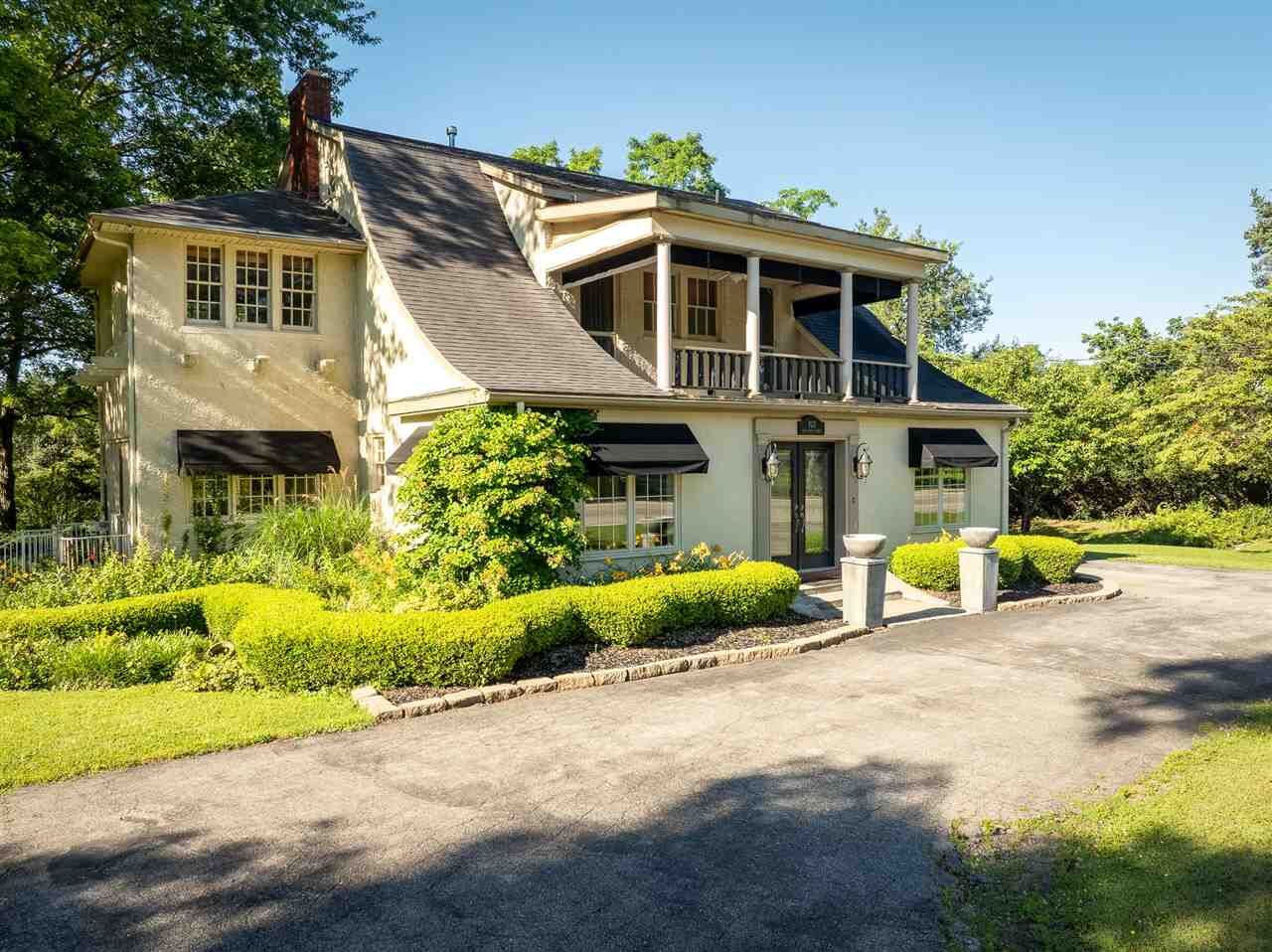 Property Photo:  820 E Main Street  IN 47327 