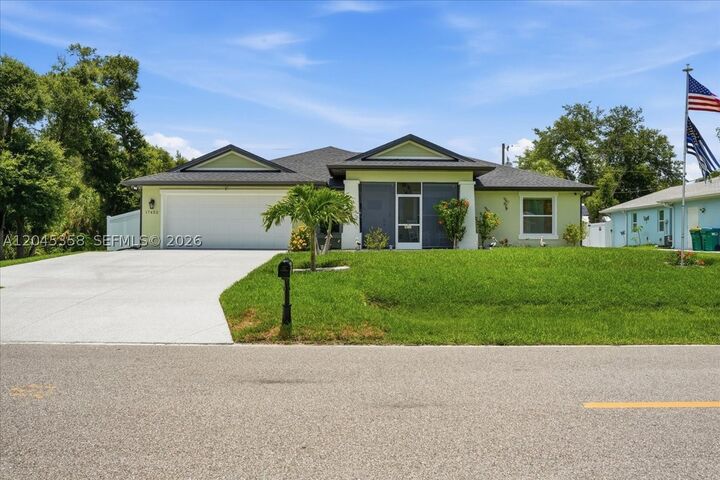 Property Photo: 17432 Shirley Avenue FL 33948