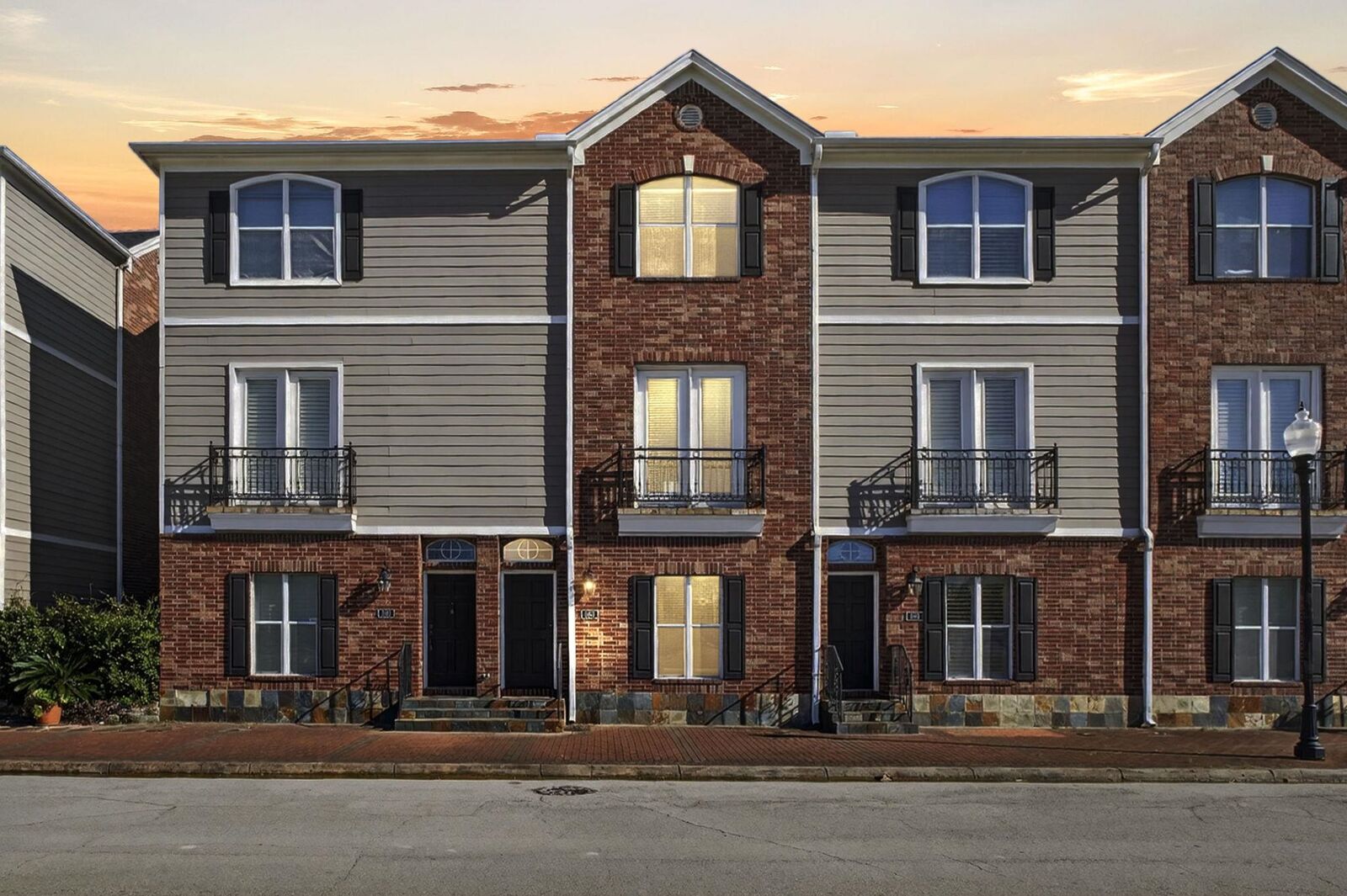 Property Photo:  320 Cathedral Sq  TX 77701 