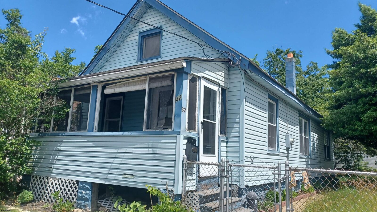 Property Photo:  32 3rd Street  NJ 08232-2433 