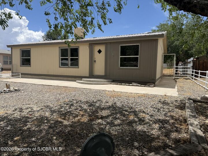Property Photo: 1409 Anna Lane NM 87401