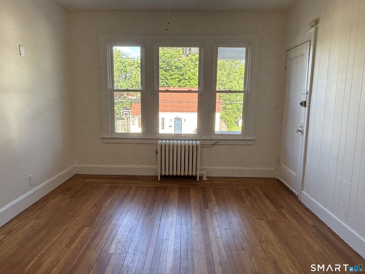 Property Photo: 92 Anthony Street 2R CT 06515
