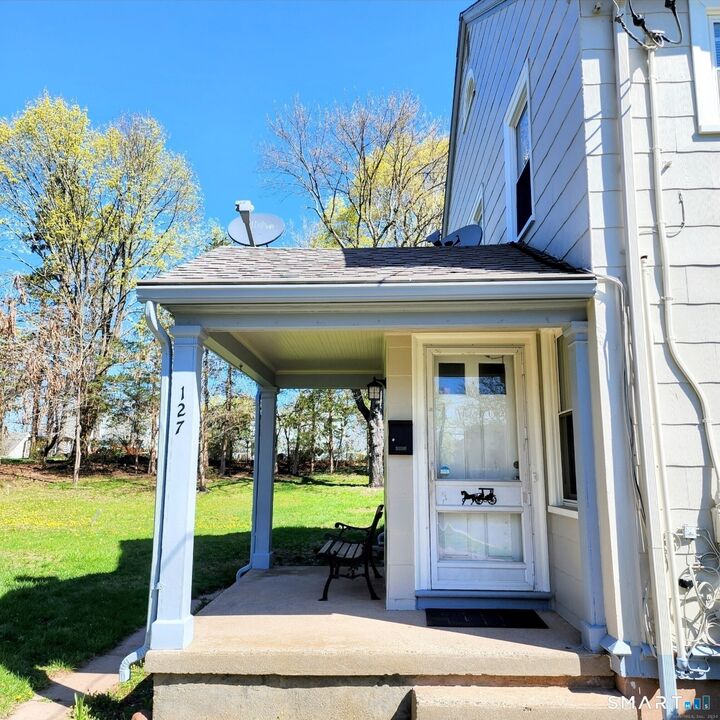 Property Photo: 127 West Street CT 06040