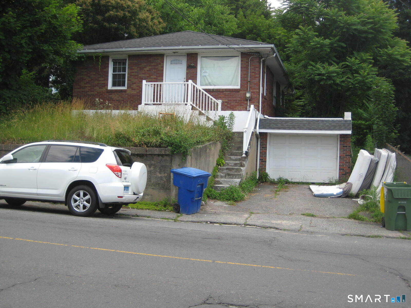 Property Photo: 219 Oak Street CT 06705