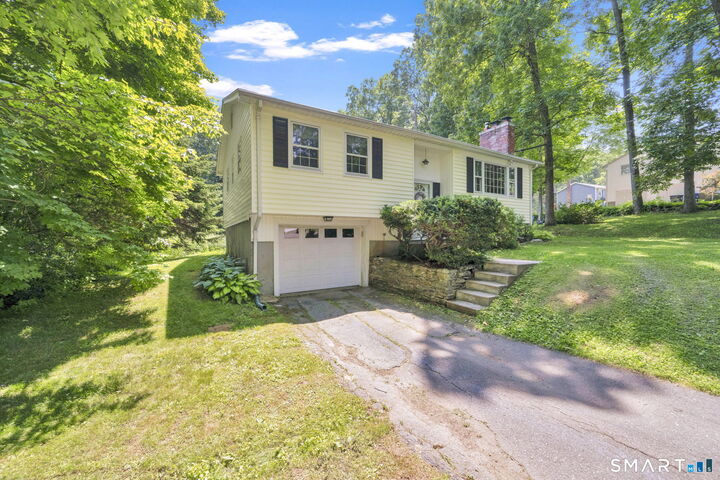 Property Photo:  27 Clearview Drive  CT 06076 