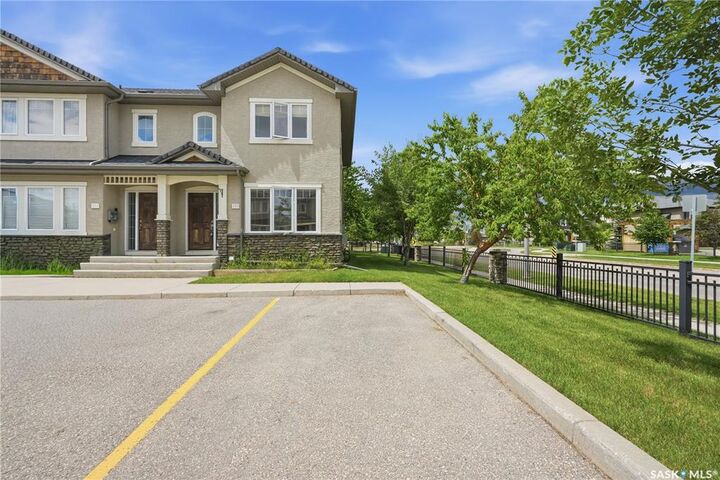 Property Photo:  245 Ashworth Crescent 253  SK S7T 0P2 