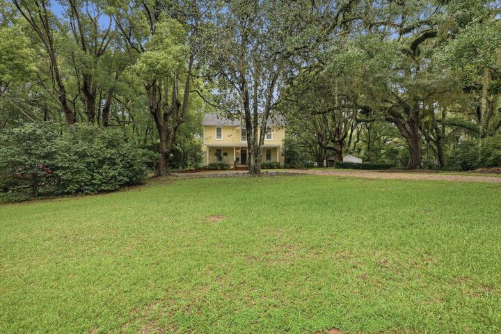 Property Photo:  2414 Radford Farm Road  FL 32309 