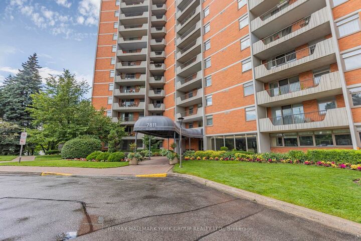 7811 Yonge Street 1007 — photo 1