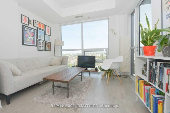 Property Photo:  318 Richmond Street W 2502  ON M5V 1X2 