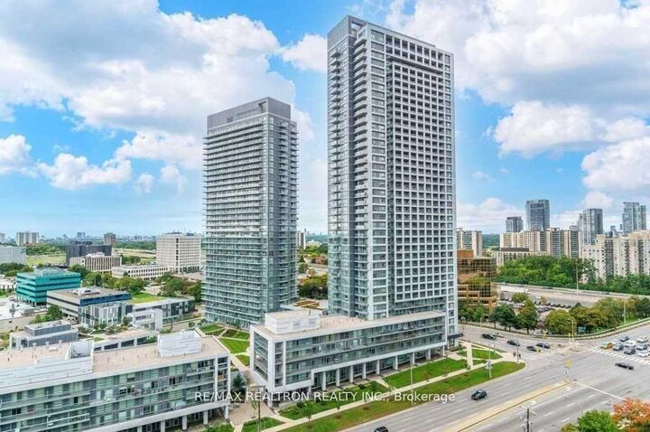 Property Photo: 2015 Sheppard Avenue E 2406 ON M2J 1W6